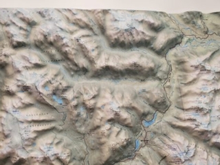 peakAview_galleryN02
